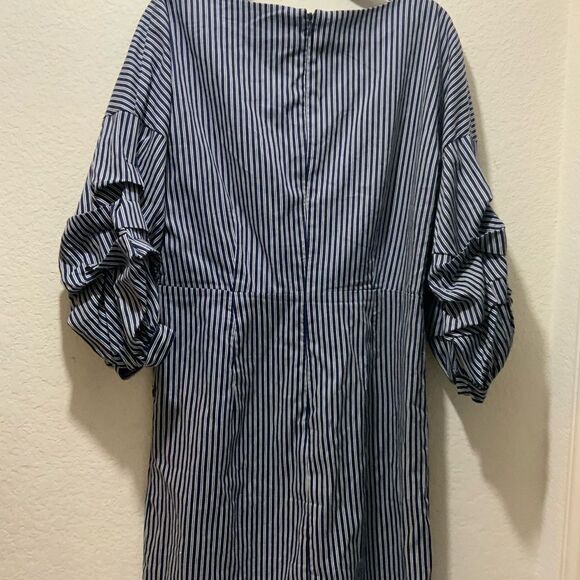 J.O.A Willa Wide Neck Striped Ruched Sleeve Dress size M - Picture 7 of 9
